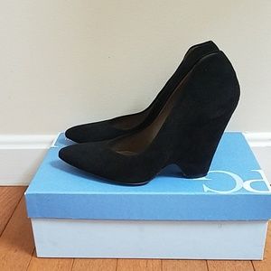 Women's Paco Gil Italian  black suede wedges shoes